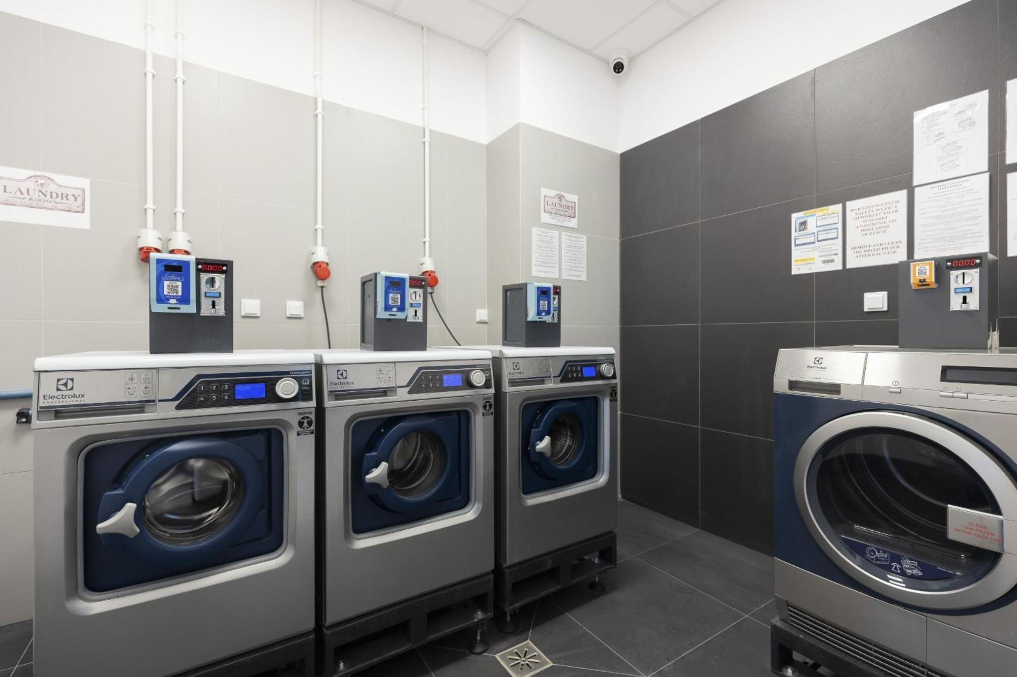 ורשה Cubus Nest Apartment מראה חיצוני תמונה